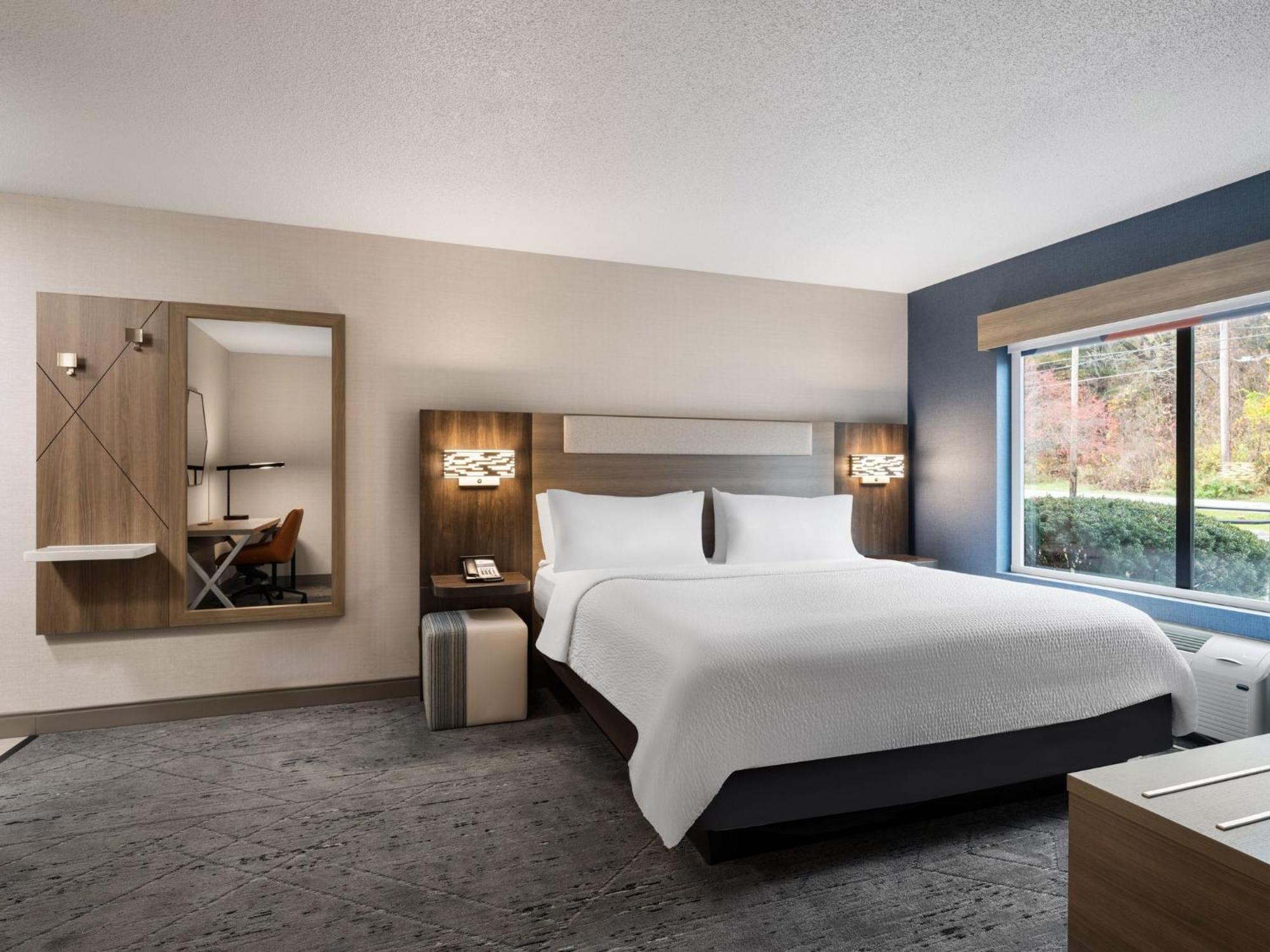 Holiday Inn Express Meadville Zewnętrze zdjęcie